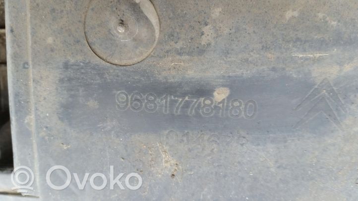 Citroen C3 Picasso Osłona pod zderzak przedni / Absorber 9681778180