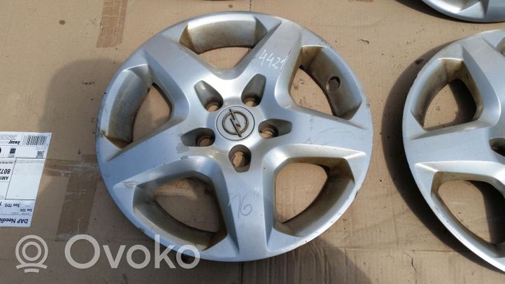 Opel Astra H R13 wheel hub/cap/trim 