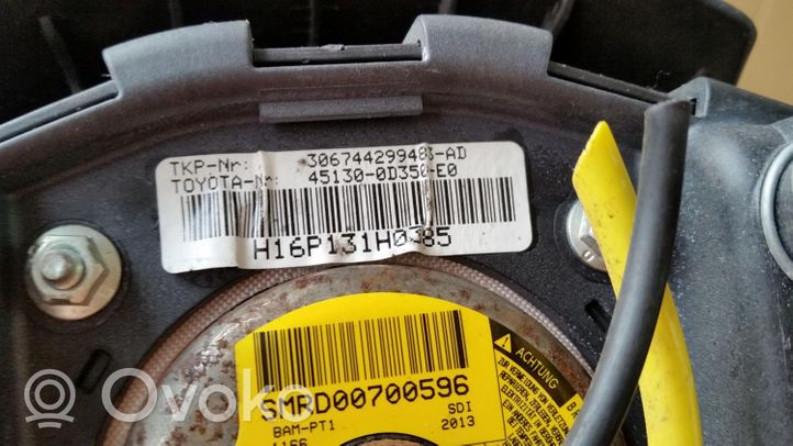 Toyota Yaris Airbag de volant 45130-0D350