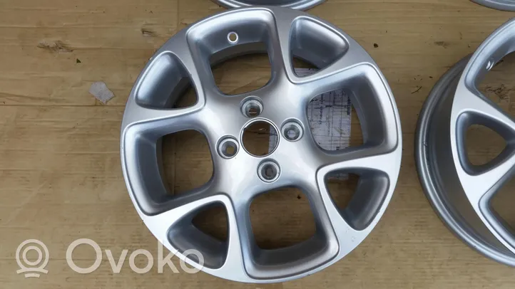 Renault Twingo III R15 alloy rim 