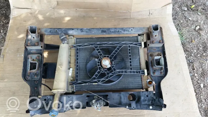 Ford Ka Radiatoru panelis (televizors) 51803629