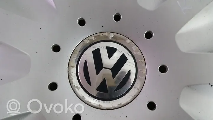 Volkswagen Touran I Колпак (колпаки колес) R 15 1T0601147D