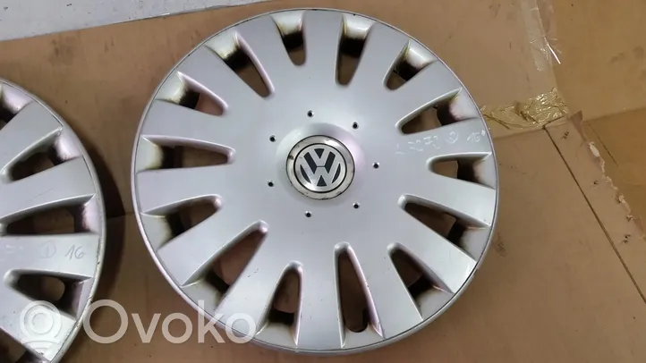 Volkswagen Golf V Mozzo/copricerchi/borchia della ruota R16 