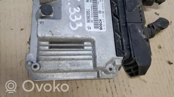 Chevrolet Cruze Centralina/modulo motore ECU 96983951