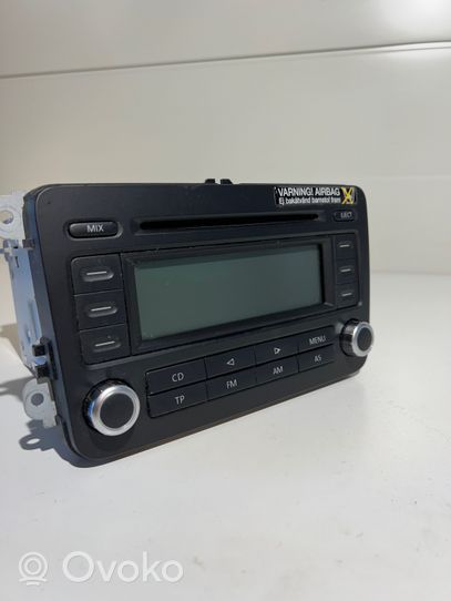 Volkswagen PASSAT B6 Radija/ CD/DVD grotuvas/ navigacija 1K0035186P