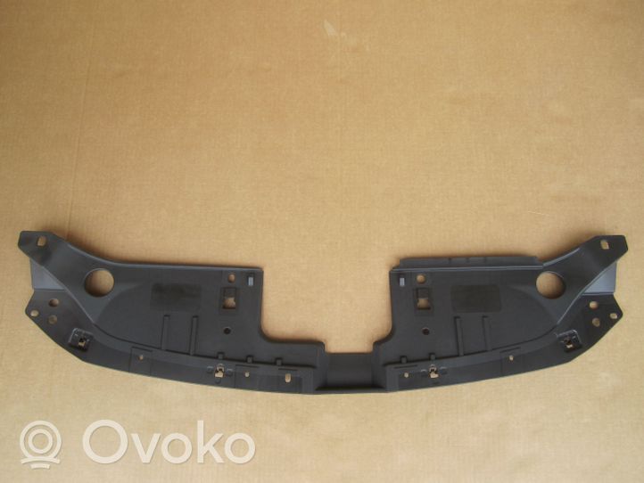 Mazda CX-5 Garniture de radiateur KD4550716