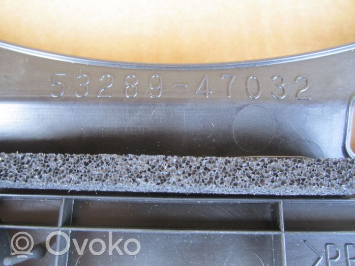 Toyota Prius (XW30) Garniture de radiateur 5328947032