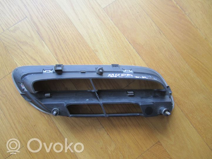 Nissan Micra Maskownica / Grill / Atrapa górna chłodnicy 623326F600