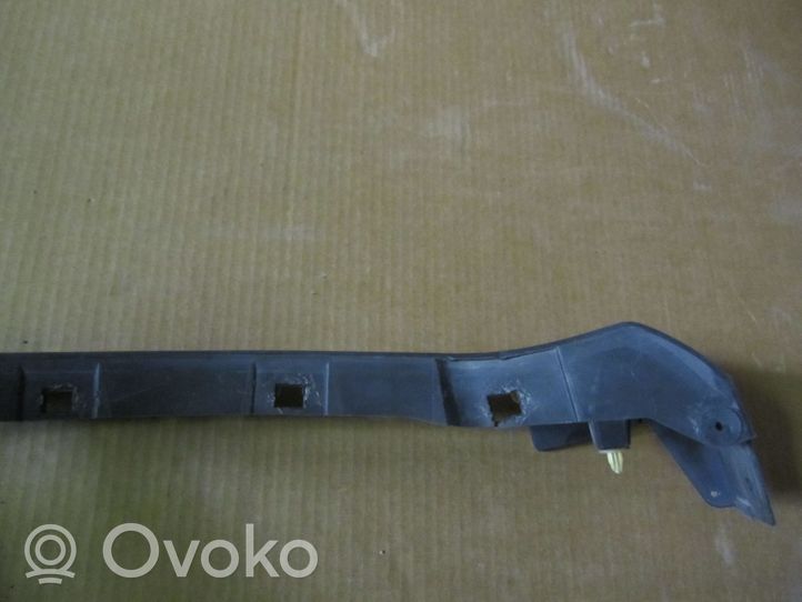 Toyota RAV 4 (XA40) Rivestimento passaruota anteriore 