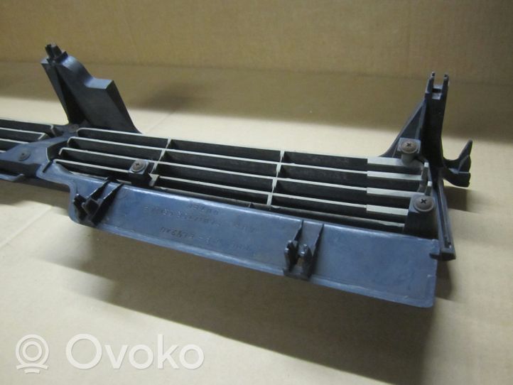 Mitsubishi Space Wagon Front bumper upper radiator grill MB667240