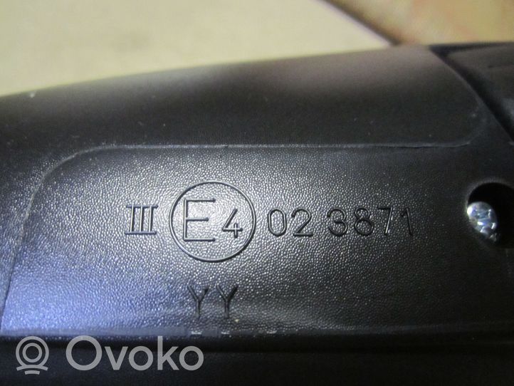 Toyota Hilux (AN10, AN20, AN30) Elektryczne lusterko boczne drzwi przednich 