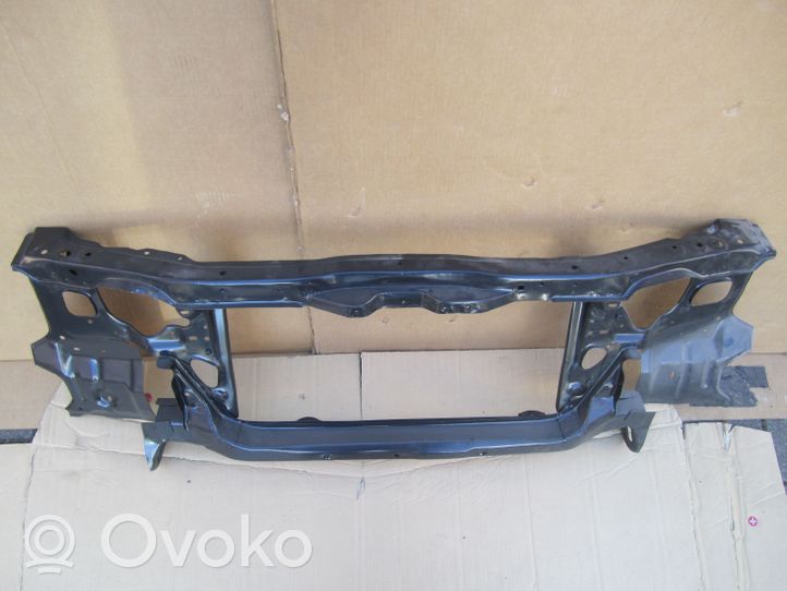 Toyota Carina T170 Support de radiateur sur cadre face avant 