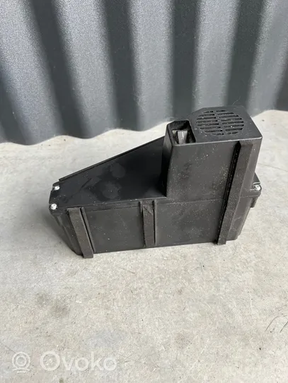 Audi A6 S6 C7 4G Rengaspainekompressori 4G0012615