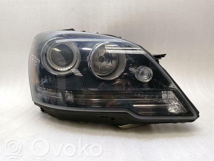 MercedesBenz ML AMG W164 Headlight/headlamp, 420.00 € RRR