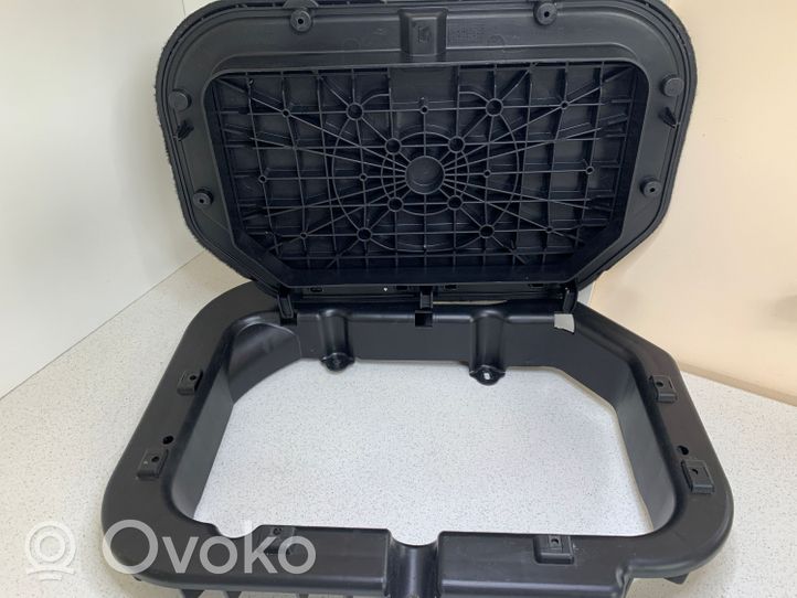 Volkswagen Touran I Daiktadėžė bagažinėje 1T0864134B