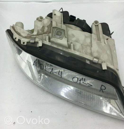 Audi A4 S4 B6 8E 8H Phare frontale 