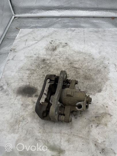 Volkswagen Touran I Caliper del freno trasero 15812301