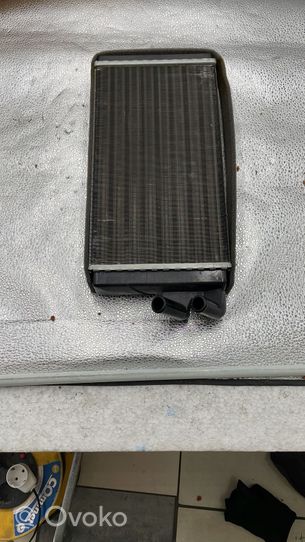 Audi A6 S6 C4 4A Radiateur soufflant de chauffage 70230