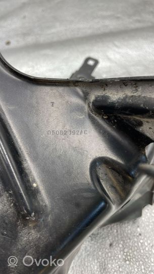 Chrysler Voyager Other engine bay part 05082092AC