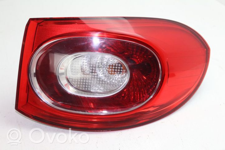 Volkswagen Tiguan Lampa tylna 5N0945096F