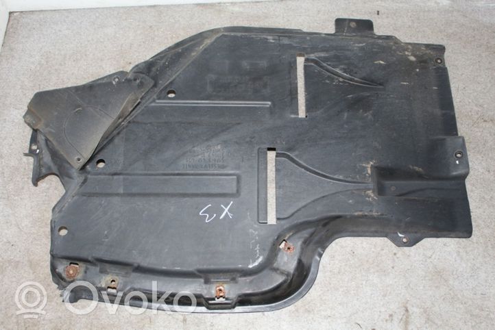 BMW X3 E83 Protezione inferiore del serbatoio del carburante 3417403