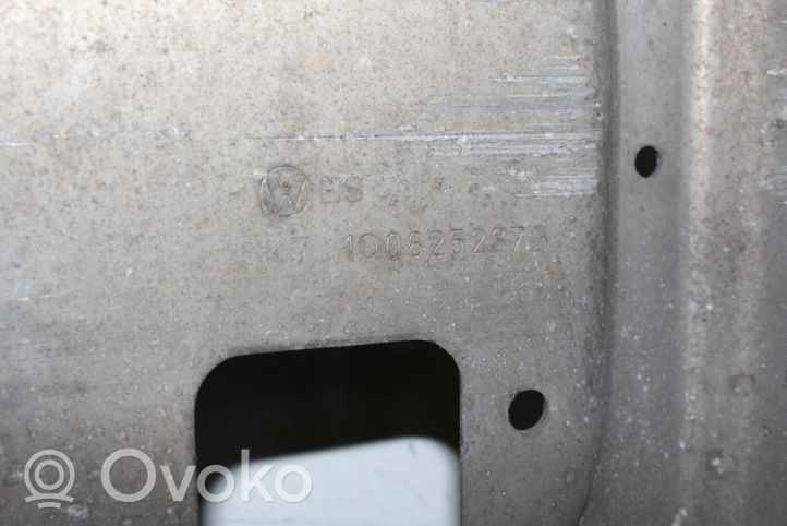 Volkswagen Eos Osłona dolna silnika 1Q0825237B