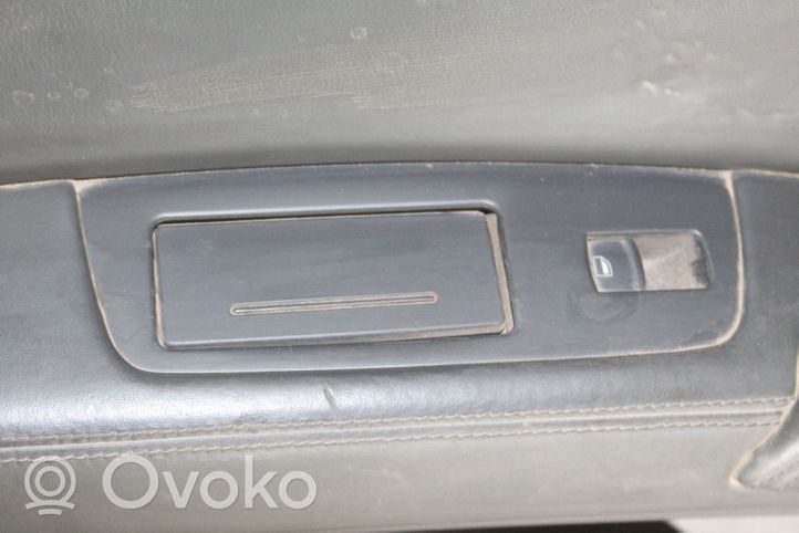 Audi Q7 4L Verkleidung Tür hinten 