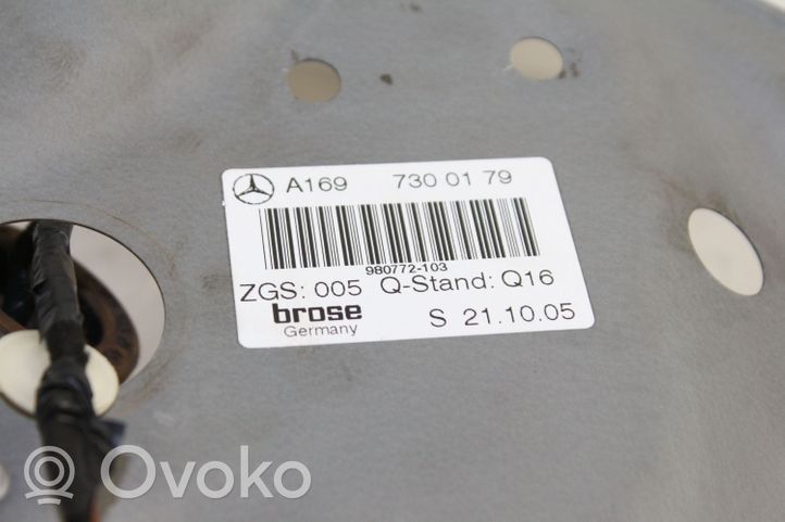 Mercedes-Benz A W169 Alzacristalli manuale della portiera posteriore A1697300179