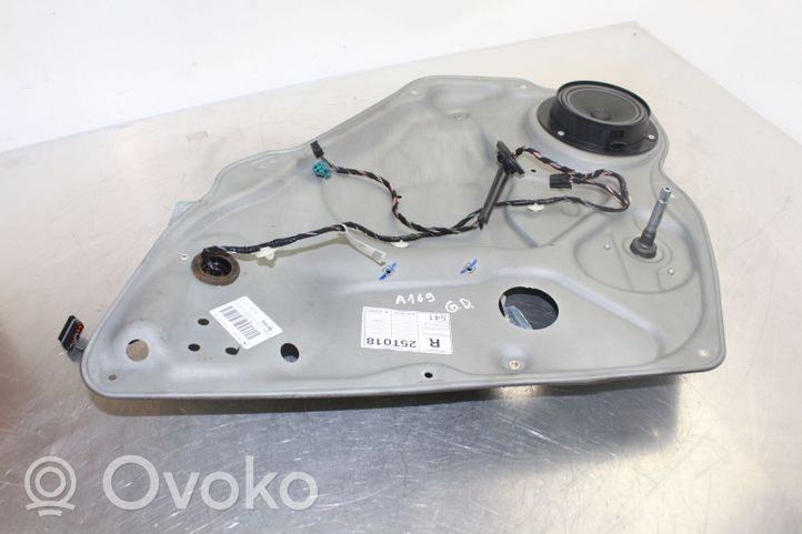 Mercedes-Benz A W169 Rear door manual window regulator A1697300279