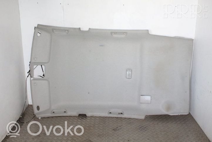 Toyota Corolla Verso AR10 Потолок 