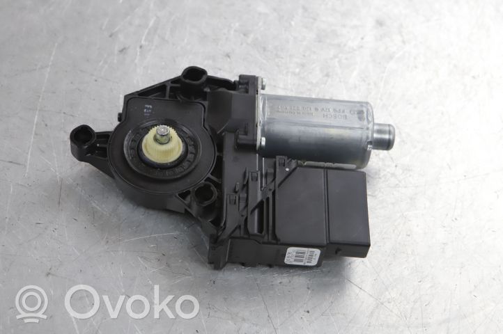 Volkswagen Touran II Silniczek podnoszenia szyby drzwi tylnych 5K0959703A