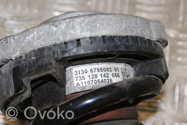 BMW 5 F10 F11 Priekinis amortizatorius su spyruokle 6784090