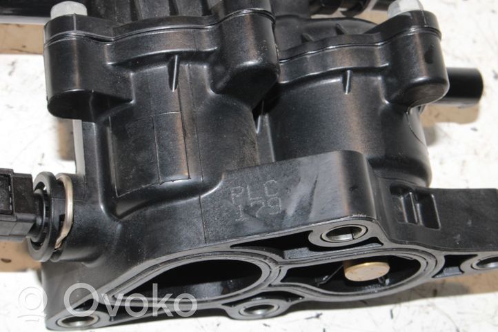 KIA Niro Termostaatin kotelo 2562003HC0