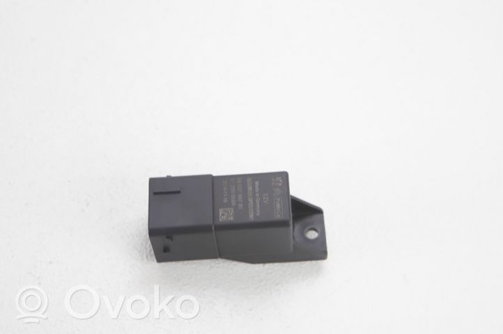 Ford Kuga II Przekaźnik / Modul układu ogrzewania wstępnego 9803299780