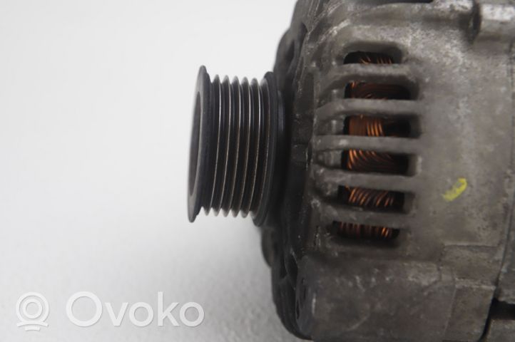 BMW X5 E53 Alternator 7797660