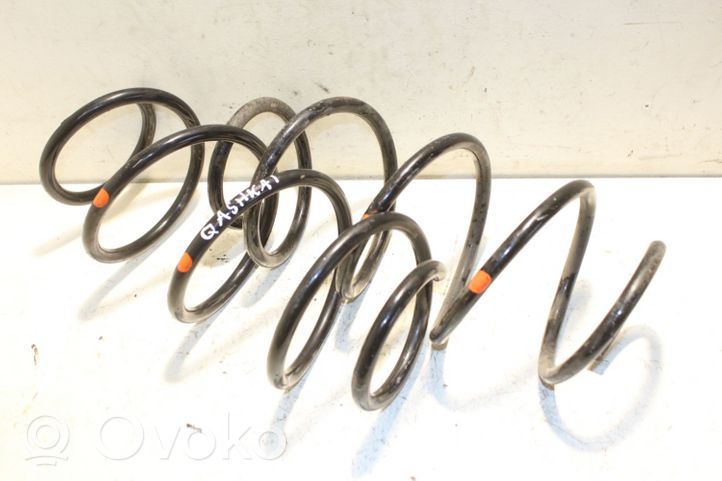 Nissan Qashqai Front coil spring 