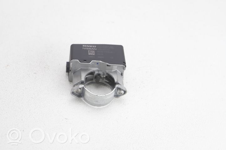 Nissan Qashqai Vairo užraktas 487002725R