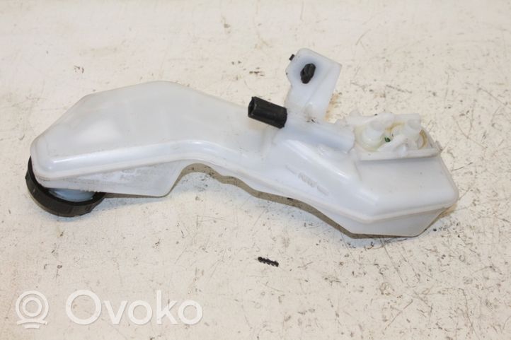 Nissan Qashqai Réservoir de liquide de frein 0204796652