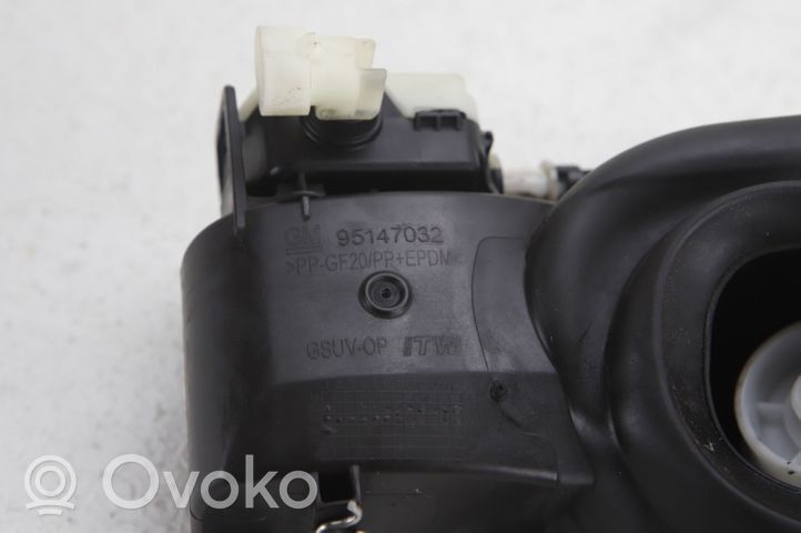 Opel Mokka Bouchon, volet de trappe de réservoir à carburant 95147032