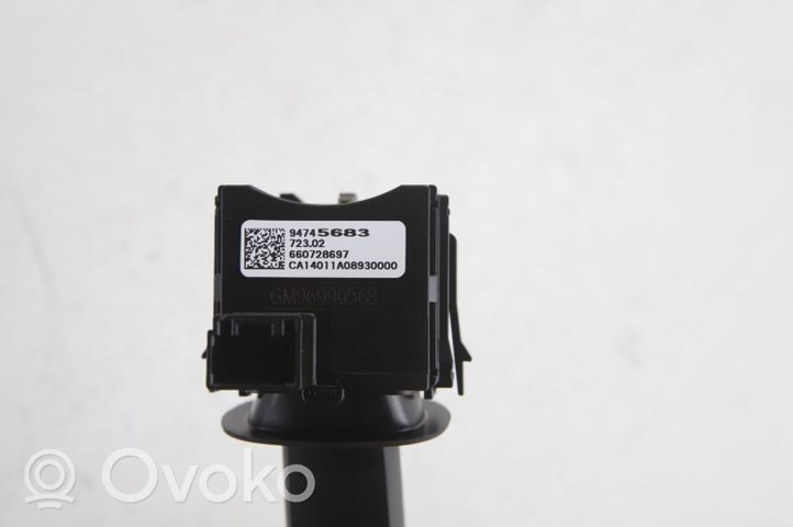 Opel Mokka Manetka / Przełącznik kierunkowskazów 94745683