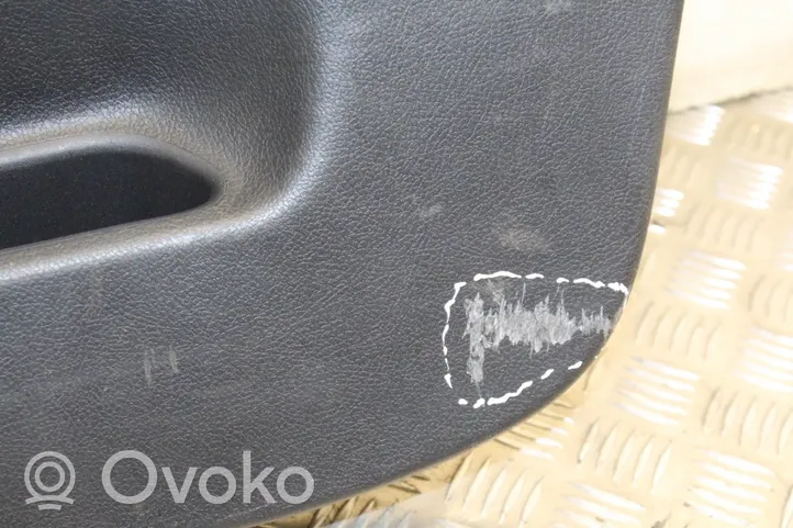 Toyota Auris E180 Takaluukun alaosan verhoilu 6478002020