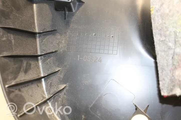 Toyota Auris E180 Takaluukun alaosan verhoilu 6478002020