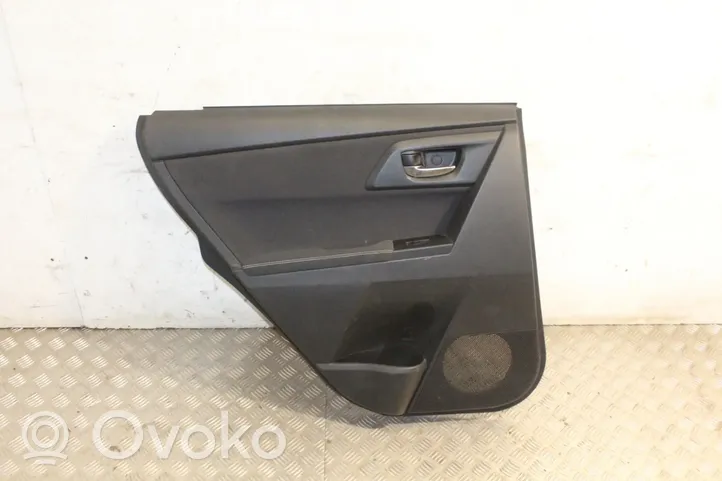 Toyota Auris E180 Salona daļu komplekts KOMPLEKTAS