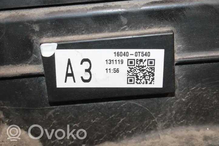 Toyota Auris E180 Radiatorių komplektas MF4227504594