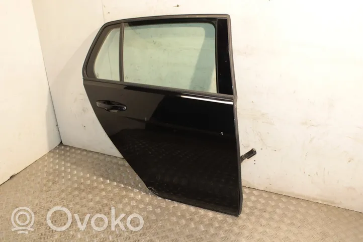 Volkswagen Golf VII Galinės durys LC9X