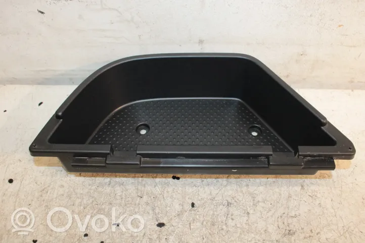 KIA Ceed Vano portaoggetti nel bagagliaio 85753-A2500