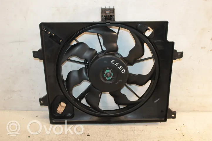 KIA Ceed Ventilador eléctrico del radiador 25304-A6810