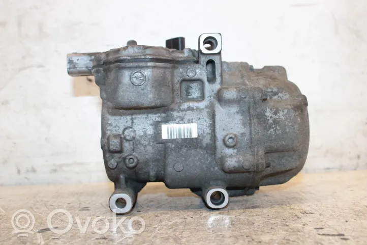 Toyota Auris E180 Kompresor / Sprężarka klimatyzacji A/C 042200-1031