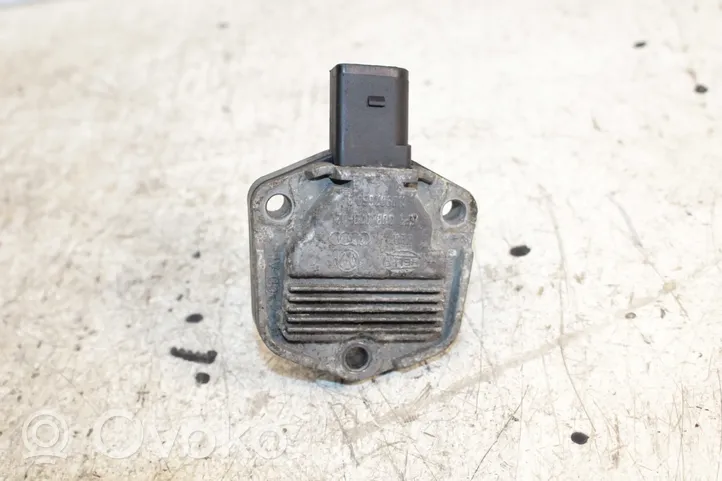 Audi A4 S4 B5 8D Oil level sensor 1J0907660B