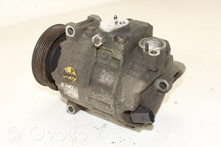 Volkswagen Golf V Air conditioning (A/C) compressor (pump) 1K0820803N